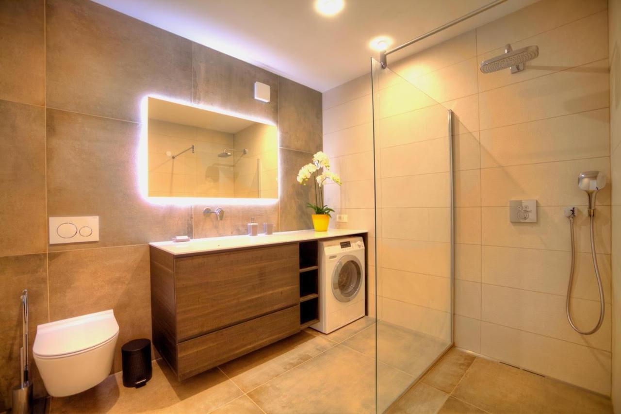 Apartments Villa Rojnica Jelsa  Kültér fotó