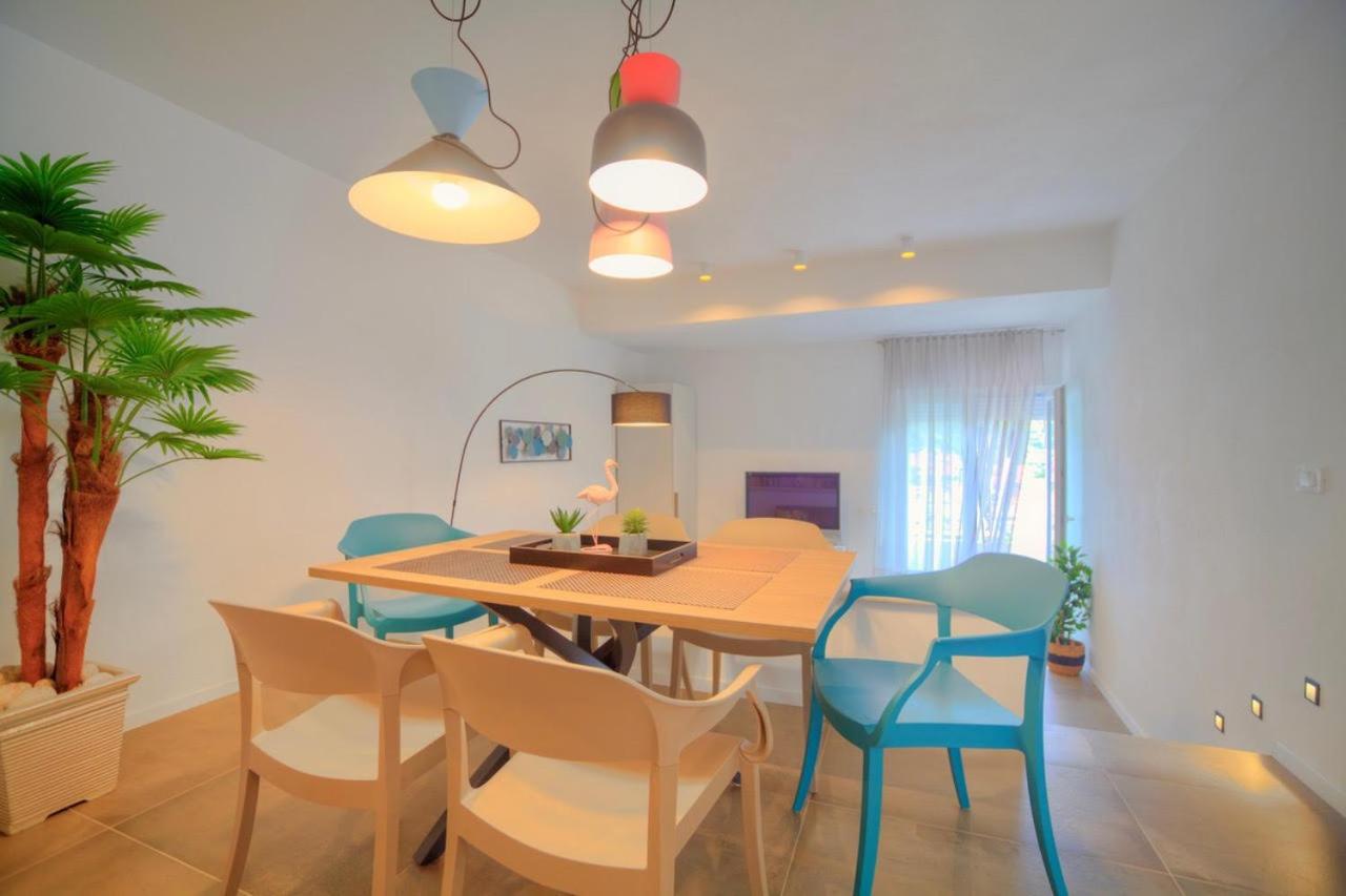 Apartments Villa Rojnica Jelsa  Kültér fotó